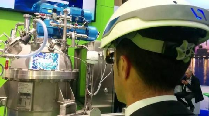 AR增強現實頭盔應用在德國自動化公司Vinci設備上 AR增強現實頭盔應用在德國自動化公司Vinci設備上
