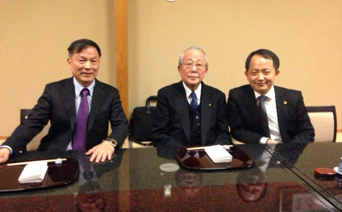 稻盛和夫和曹岫云談中日關(guān)系 稻盛和夫和曹岫云談中日關(guān)系