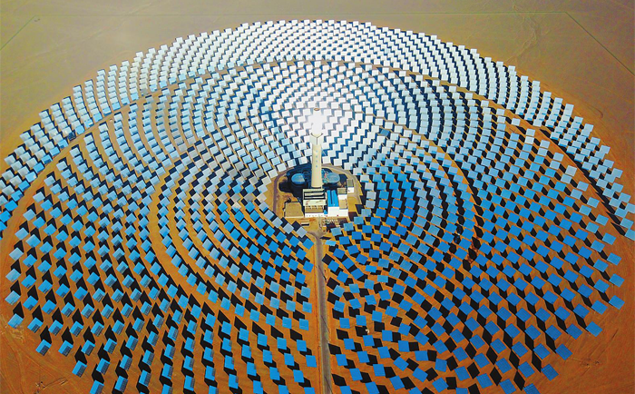 亞洲首座熔鹽塔式光熱發(fā)電站 亞洲首座熔鹽塔式光熱發(fā)電站