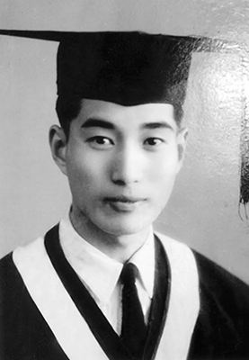 陳星旦大學畢業肖像照 陳星旦大學畢業肖像照