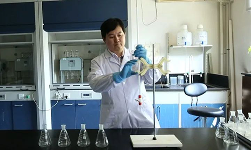 二十大代表 劉保獻 二十大代表 劉保獻